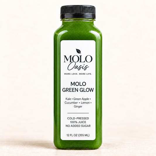 Molo Green Glow bottle with white MOLO Oasis label